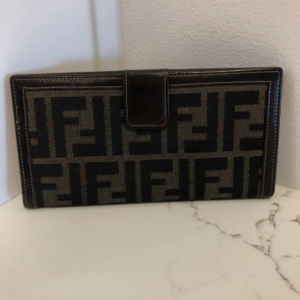 Vintage Fendi Brown and Black Wallet - Picture 1 of 8